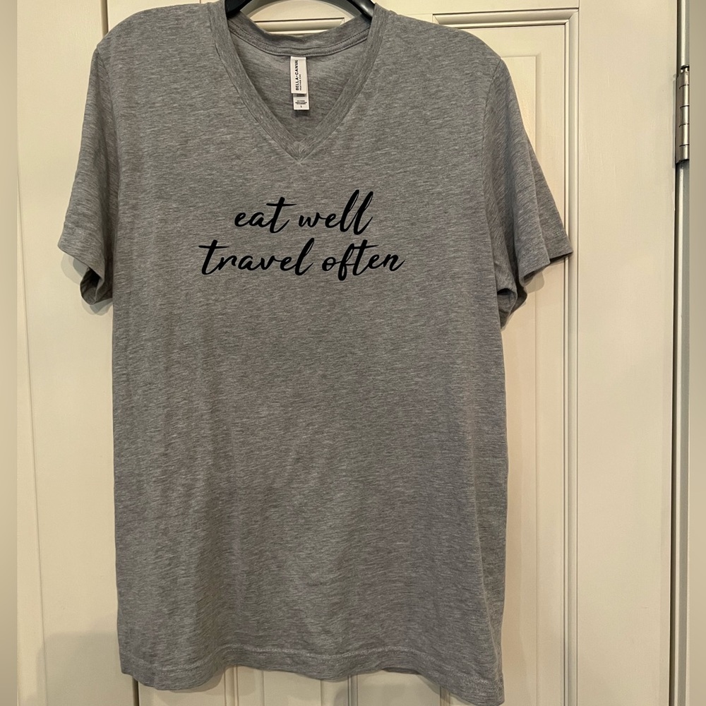 NWOT Eat Well Travel Often Tee 👚